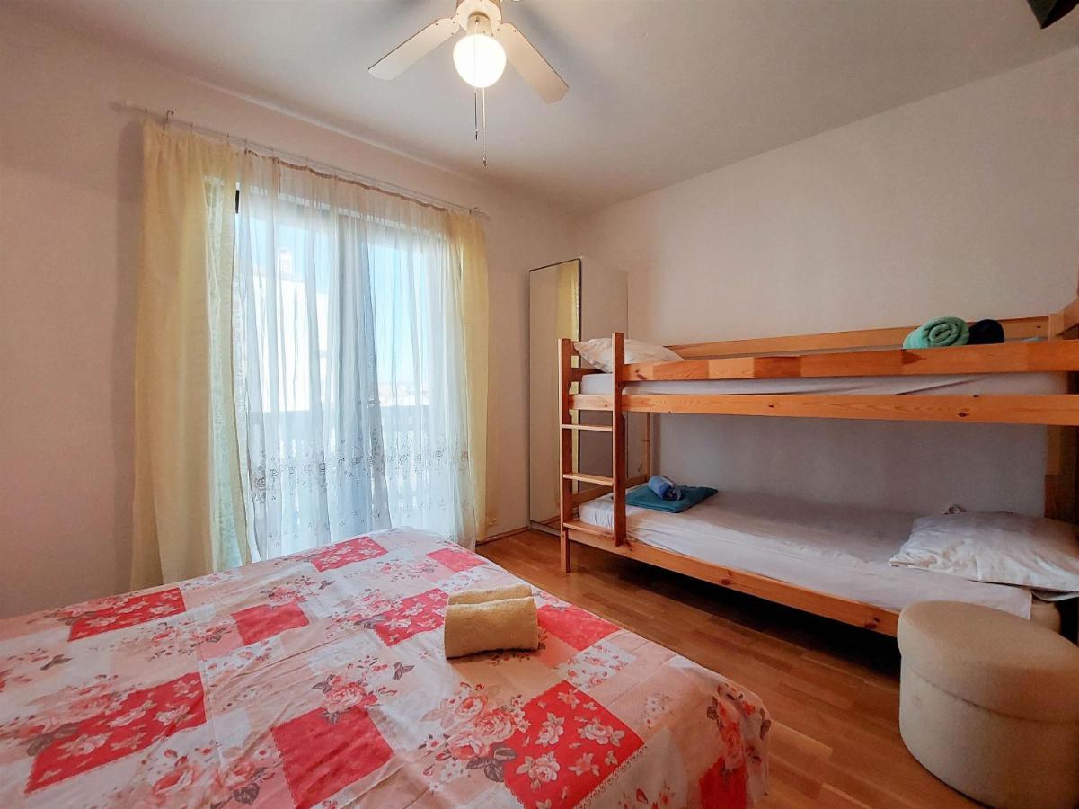 Apartment And Room Marica Punat Εξωτερικό φωτογραφία