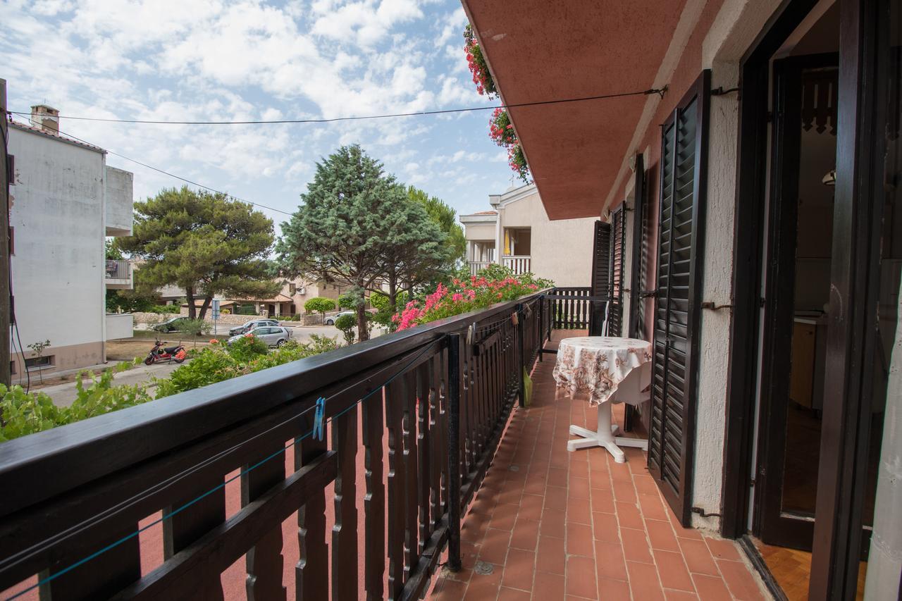 Apartment And Room Marica Punat Εξωτερικό φωτογραφία